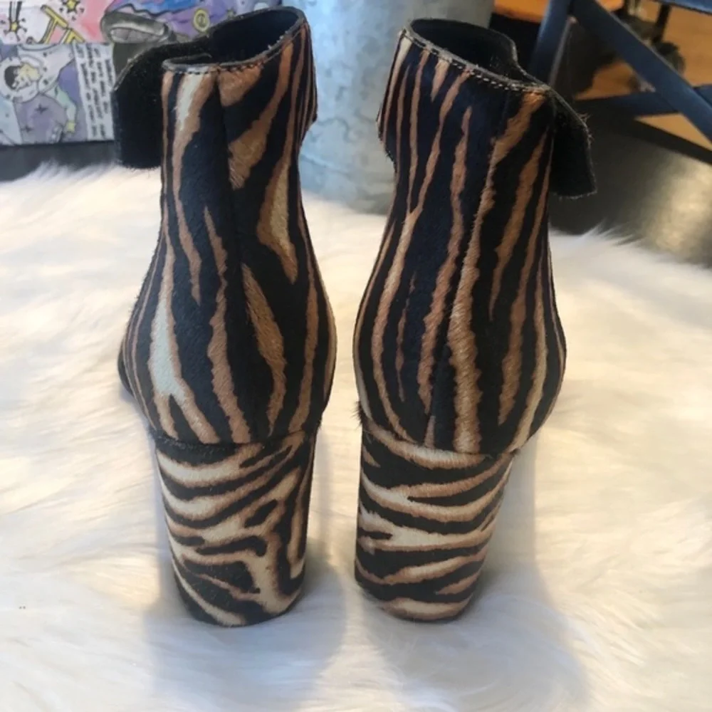 Jeffrey Campbell Zebra Heeled Calf Hair Sandal NIB *Price is Firm